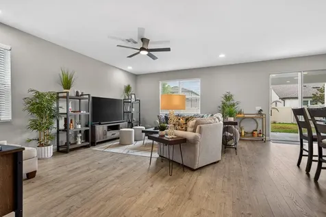 7241 Notched Pine Bend Wesley Chapel FL 33545
