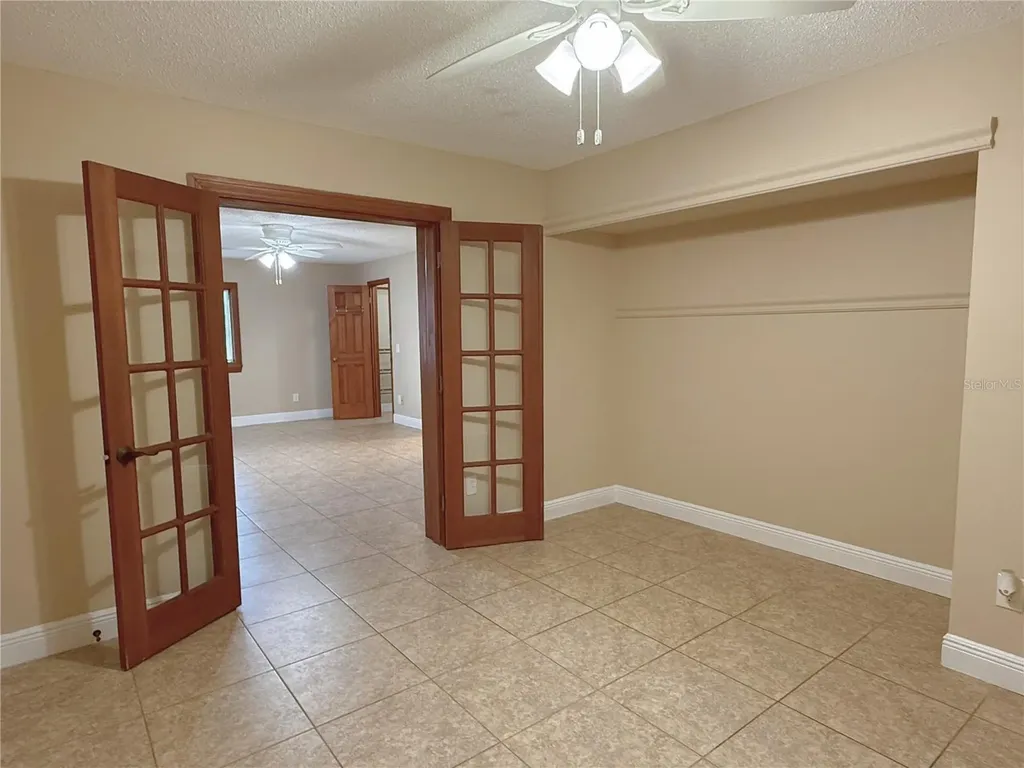 7675 Stratford Boulevard Orlando FL 32807
