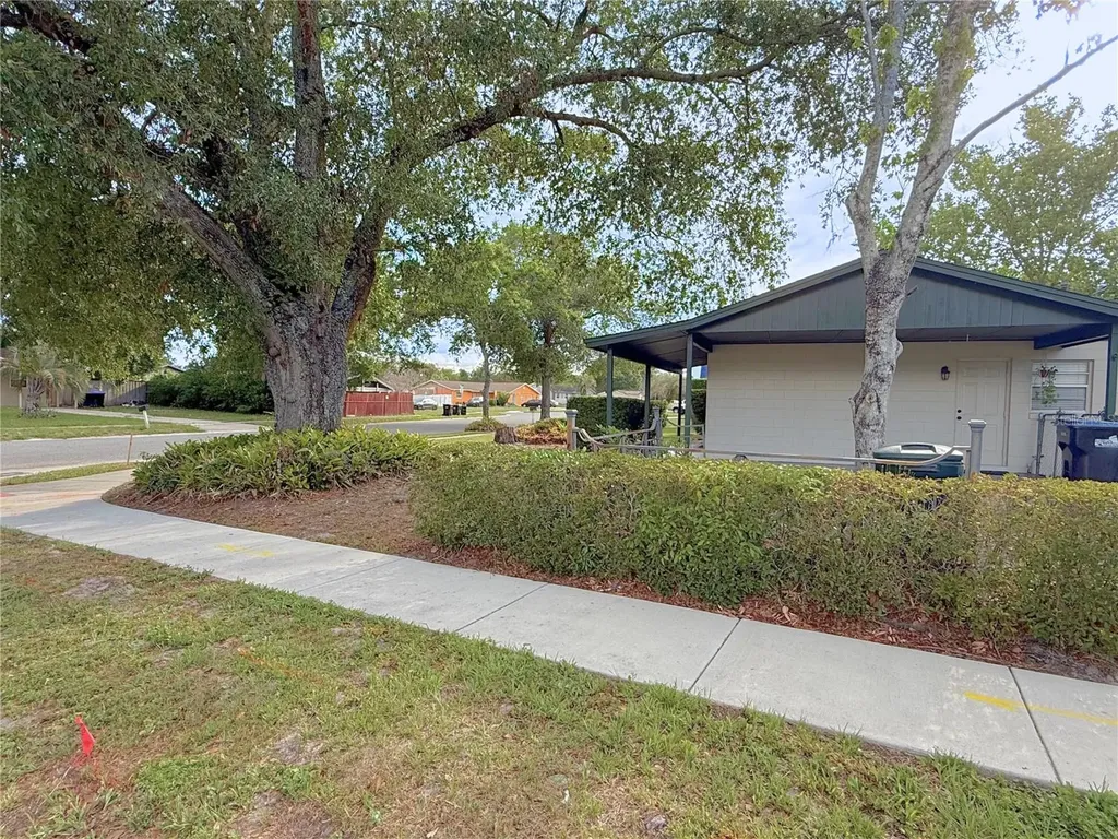 7675 Stratford Boulevard Orlando FL 32807