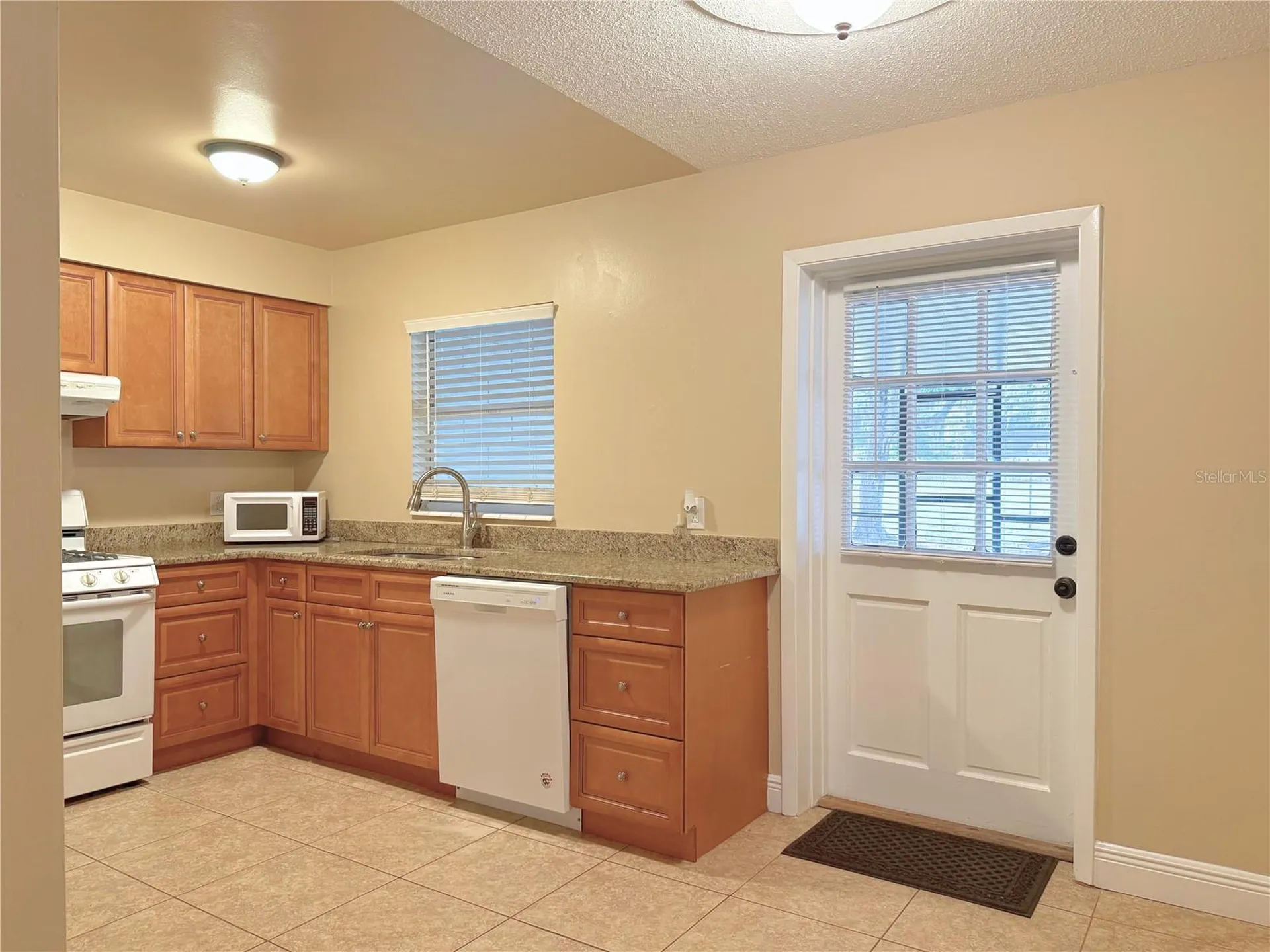 7675 Stratford Boulevard Orlando FL 32807