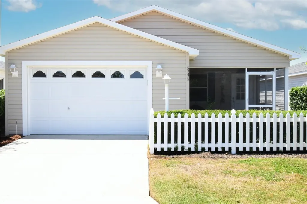 2372 Travis Place The Villages FL 32162