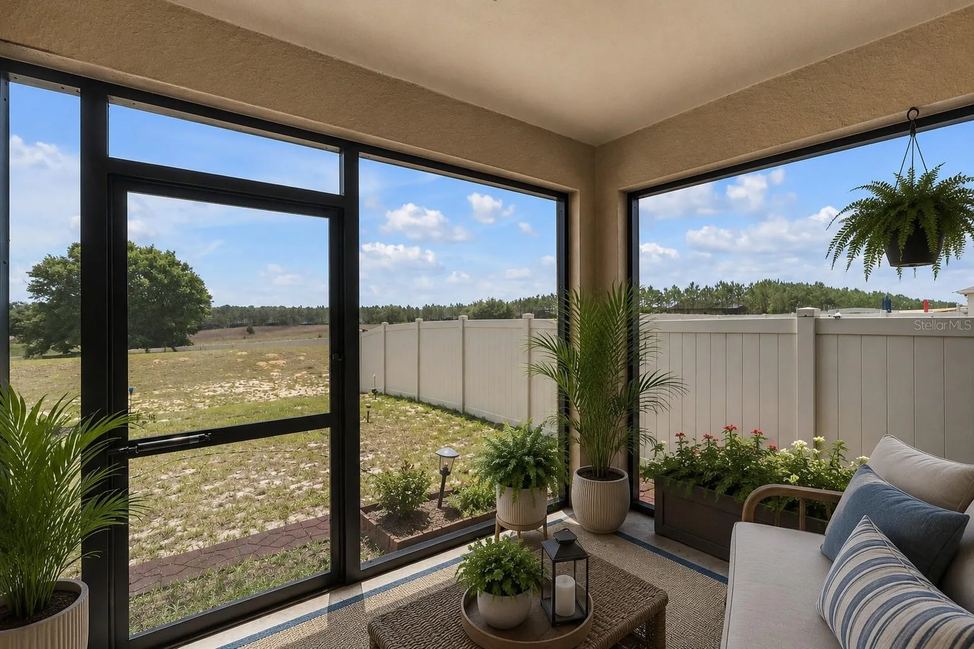 1392 Sugarwood Street Davenport FL 33837