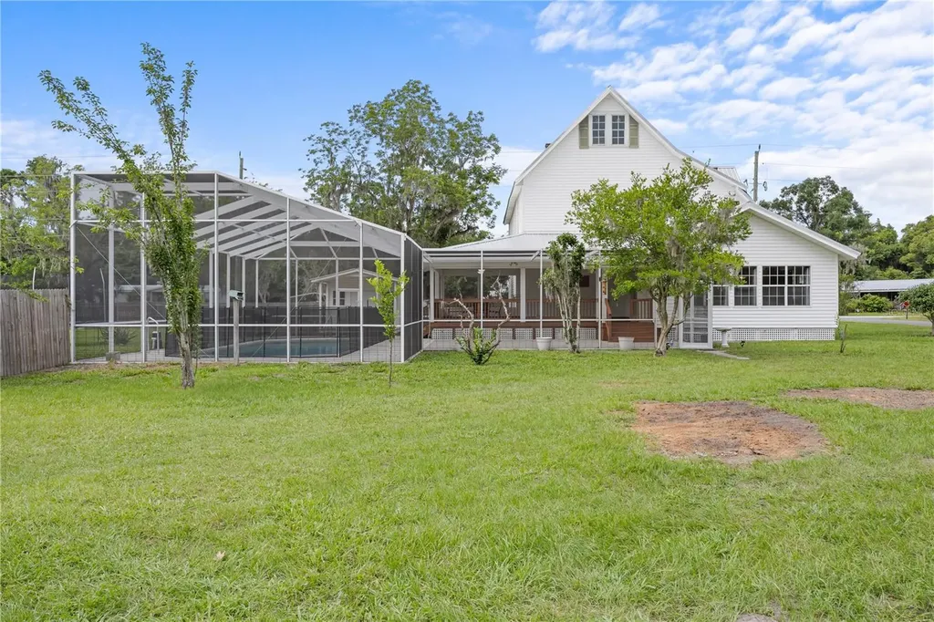 1005 11th Avenue Wellborn FL 32094