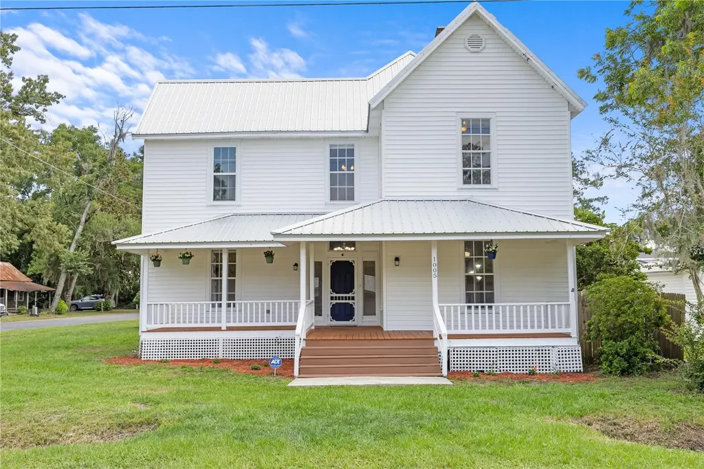 1005 11th Avenue Wellborn FL 32094
