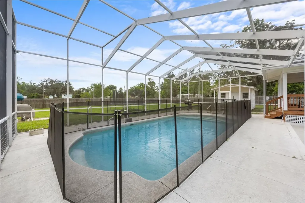 1005 11th Avenue Wellborn FL 32094