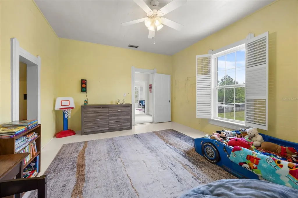 1005 11th Avenue Wellborn FL 32094