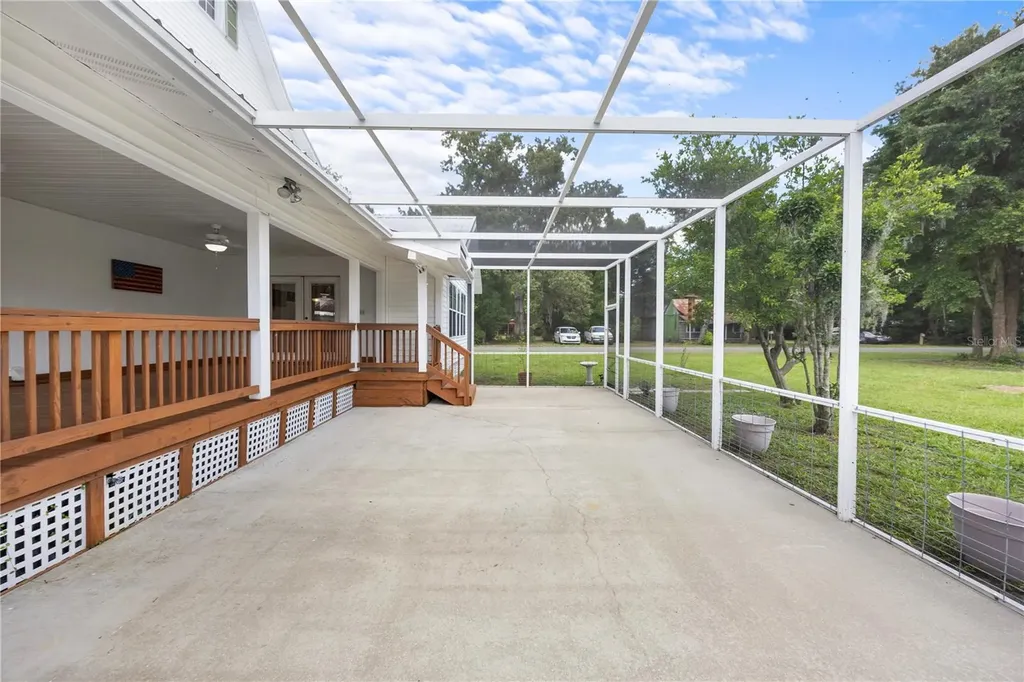 1005 11th Avenue Wellborn FL 32094