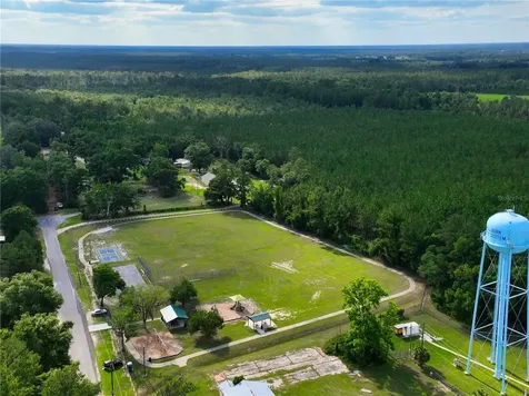 1005 11th Avenue Wellborn FL 32094