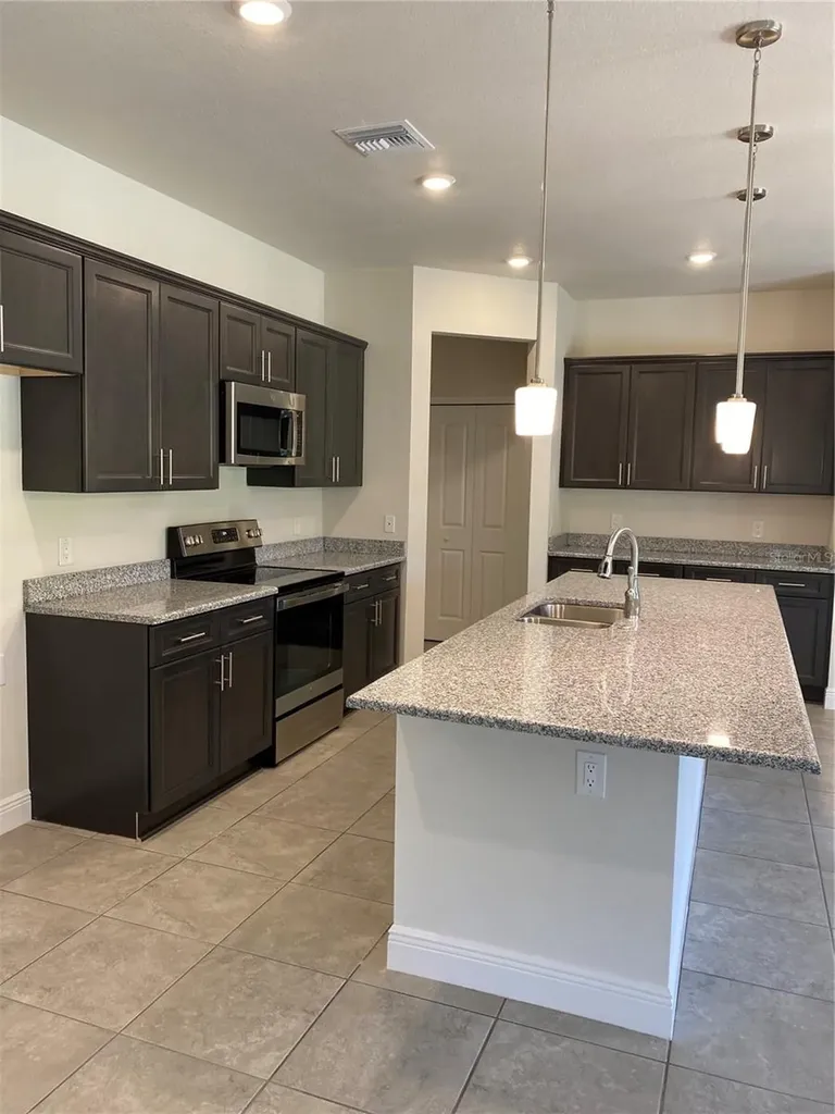 2789 Wenona Drive North Port FL 34288