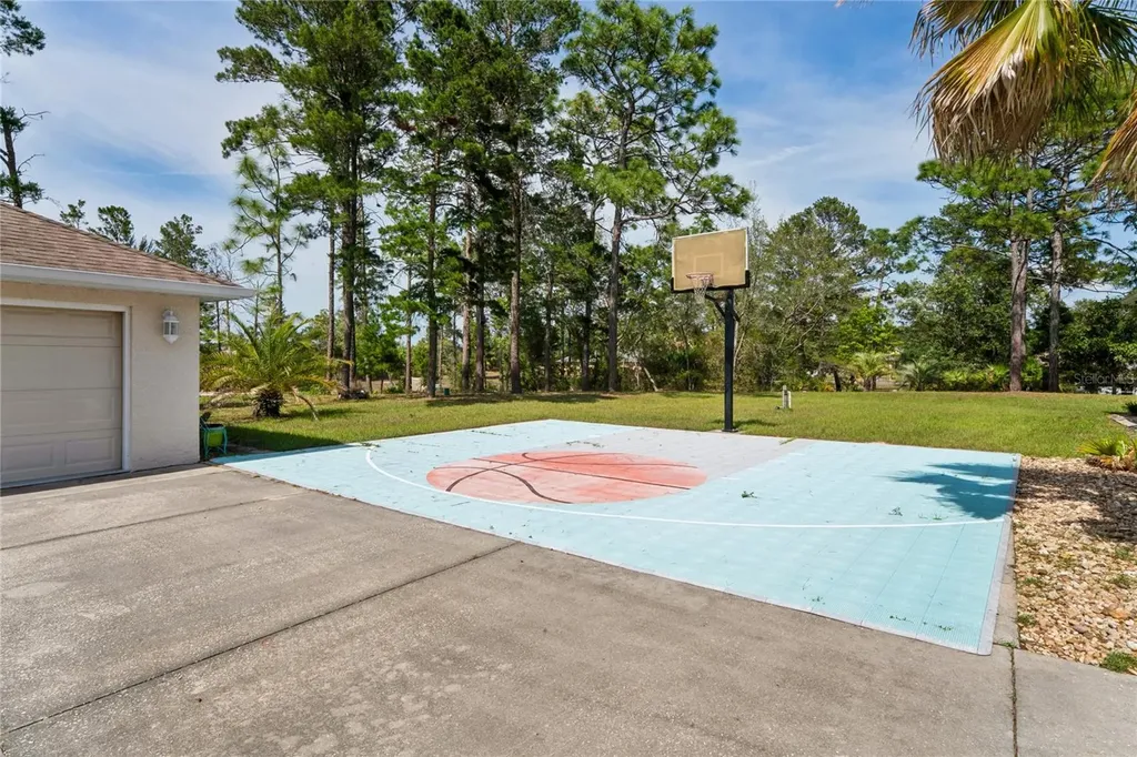 10120 Shortleaf Court Weeki Wachee FL 34613