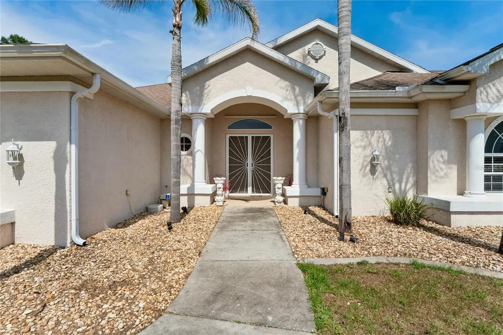 10120 Shortleaf Court Weeki Wachee FL 34613