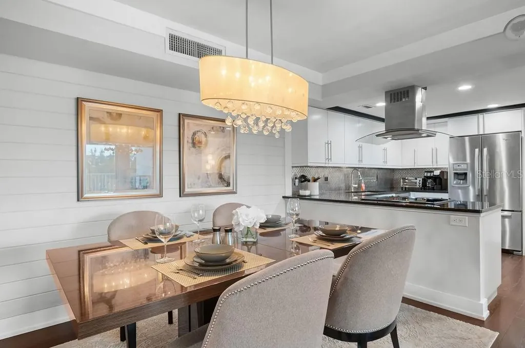 2295 Gulf Of Mexico Drive Longboat Key FL 34228