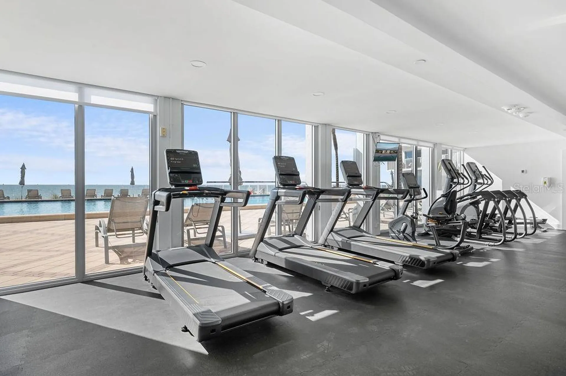 2295 Gulf Of Mexico Drive Longboat Key FL 34228
