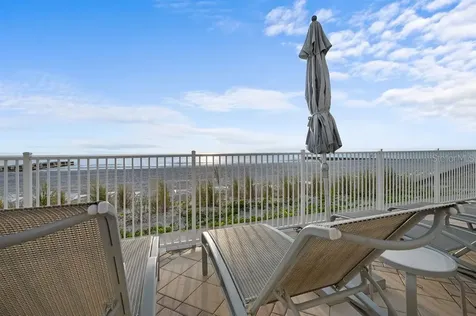 2295 Gulf Of Mexico Drive Longboat Key FL 34228