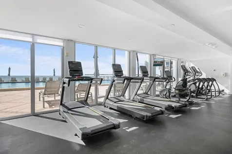 2295 Gulf Of Mexico Drive Longboat Key FL 34228