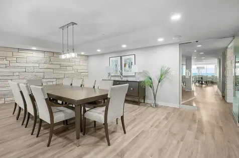 2295 Gulf Of Mexico Drive Longboat Key FL 34228