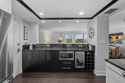 2295 Gulf Of Mexico Drive Longboat Key FL 34228