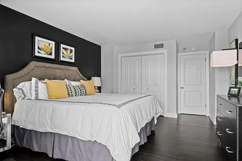 2295 Gulf Of Mexico Drive Longboat Key FL 34228