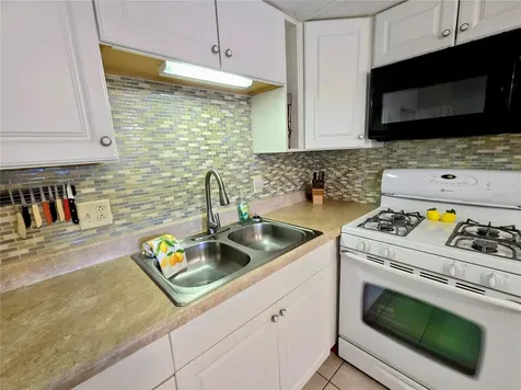 6235 Parksend Lane Zephyrhills FL 33542