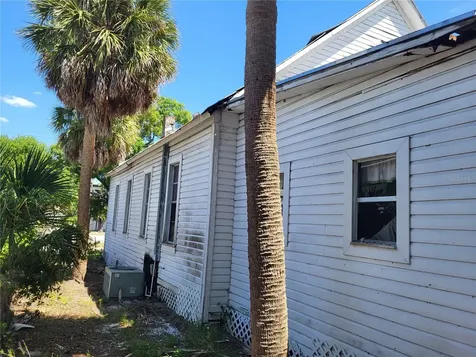 2902 N Albany Avenue Tampa FL 33607