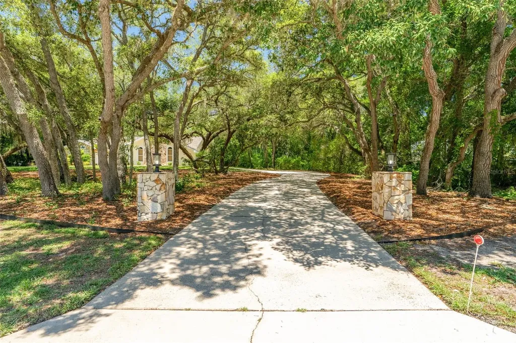 315 W Britain Street Hernando FL 34442