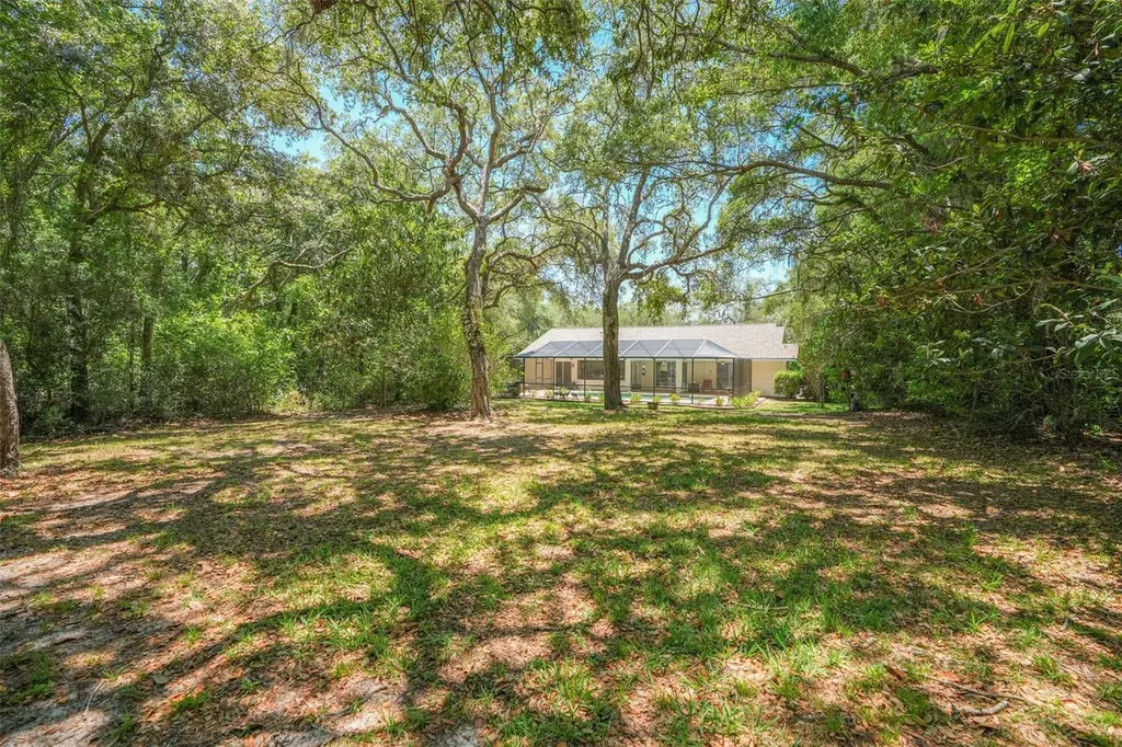 315 W Britain Street Hernando FL 34442