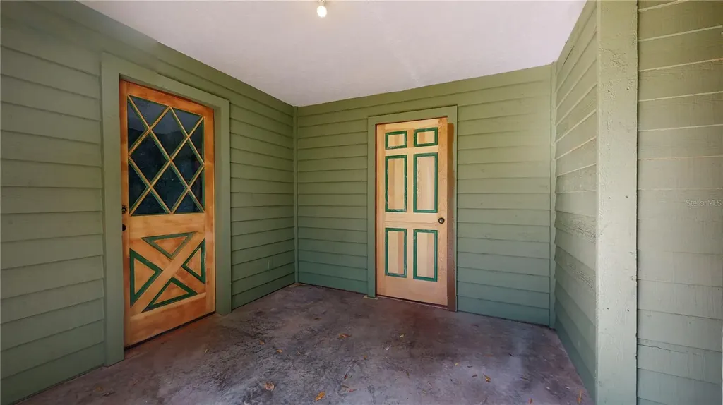 19803 Reading Road Lutz FL 33558