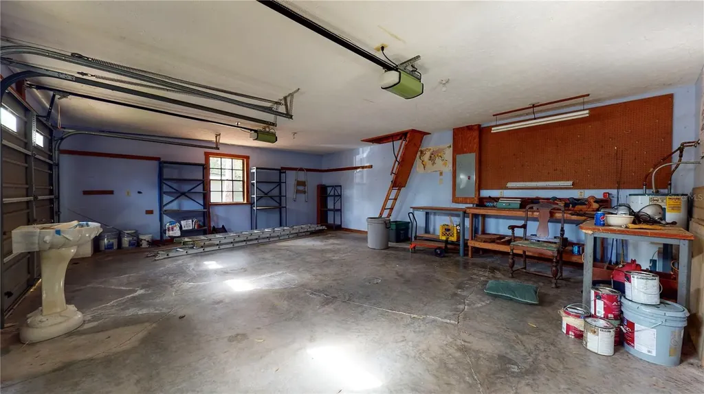 19803 Reading Road Lutz FL 33558