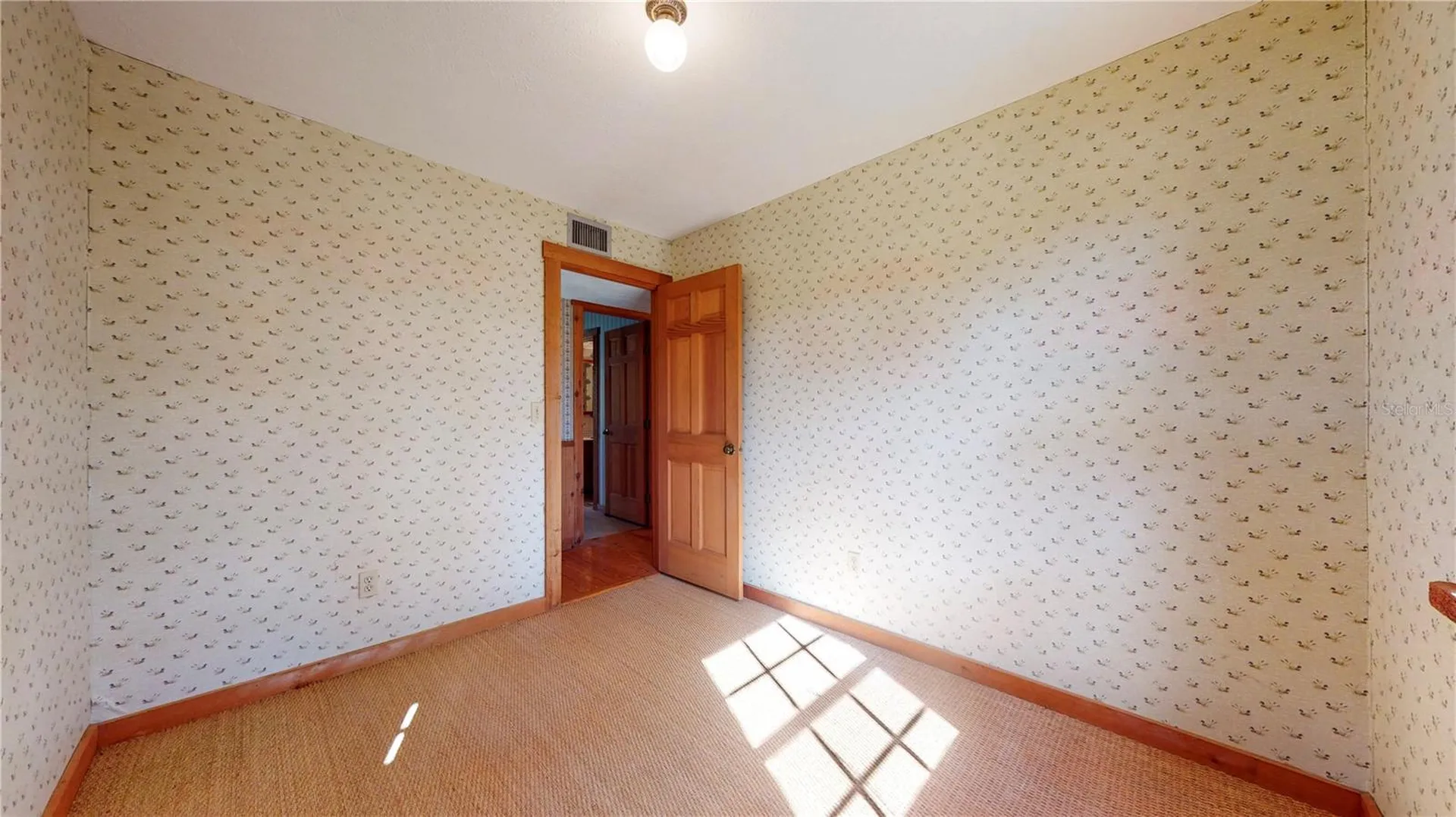 19803 Reading Road Lutz FL 33558
