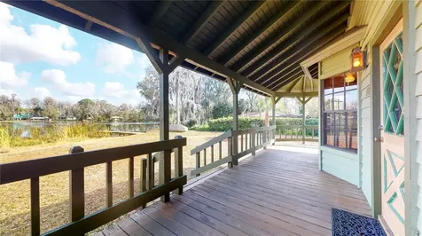 19803 Reading Road Lutz FL 33558