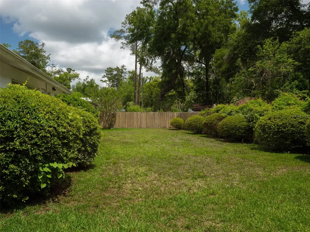 821 NW 20th Terrace Gainesville FL 32603