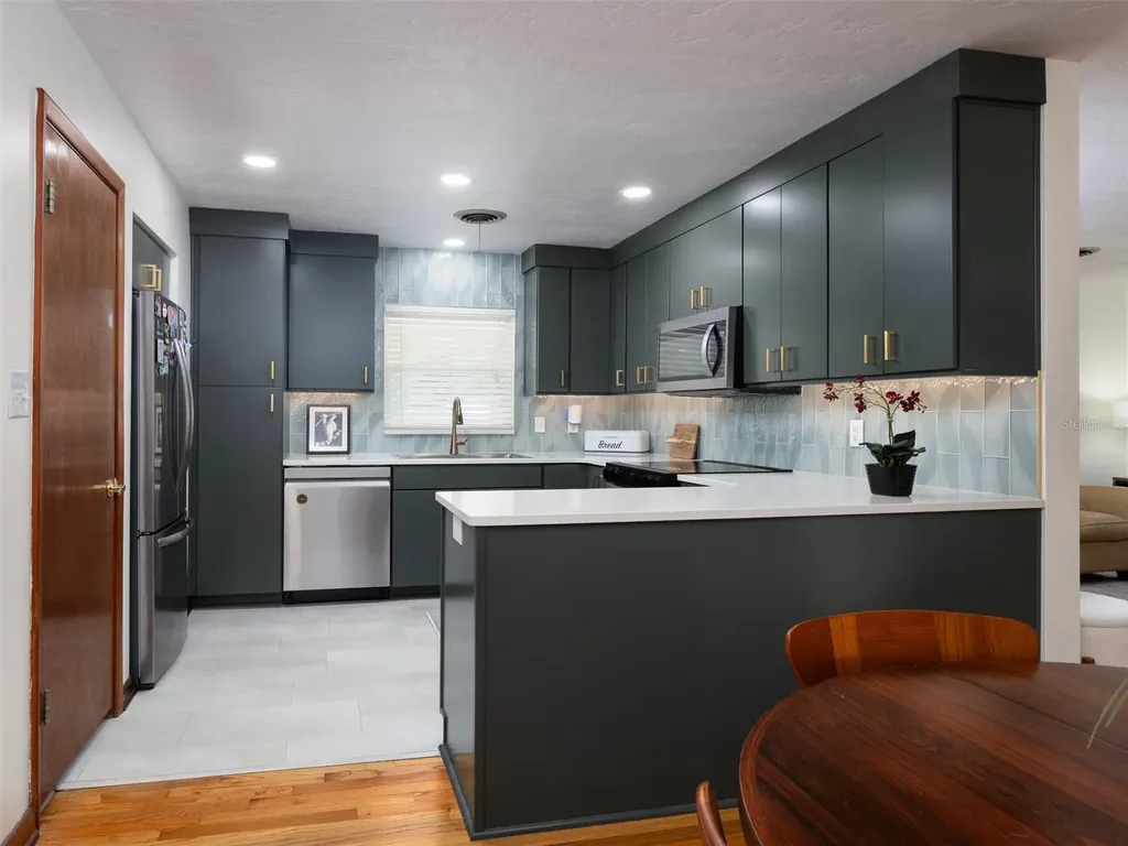821 NW 20th Terrace Gainesville FL 32603
