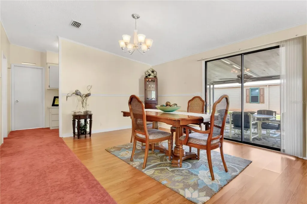 32520 W Golf Court Leesburg FL 34748