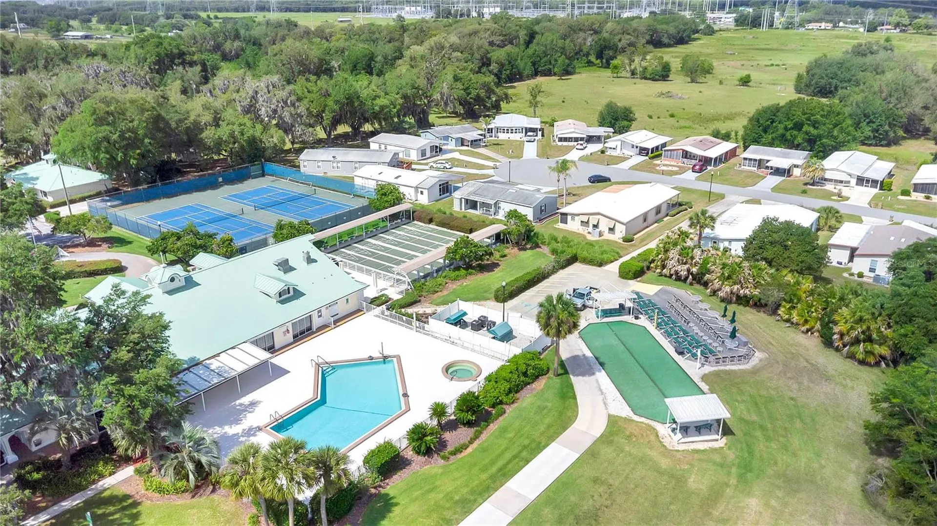 32520 W Golf Court Leesburg FL 34748
