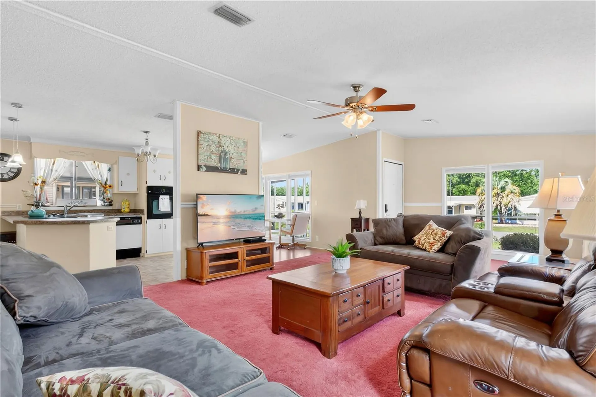 32520 W Golf Court Leesburg FL 34748