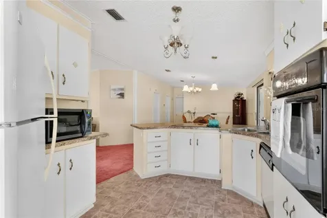 32520 W Golf Court Leesburg FL 34748