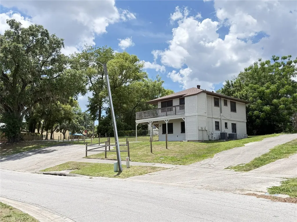 903 Monroe Court Apopka FL 32703
