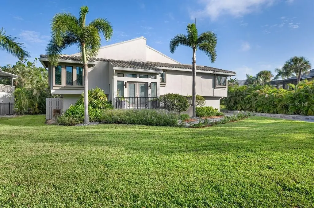 3210 Bayou Sound Longboat Key FL 34228