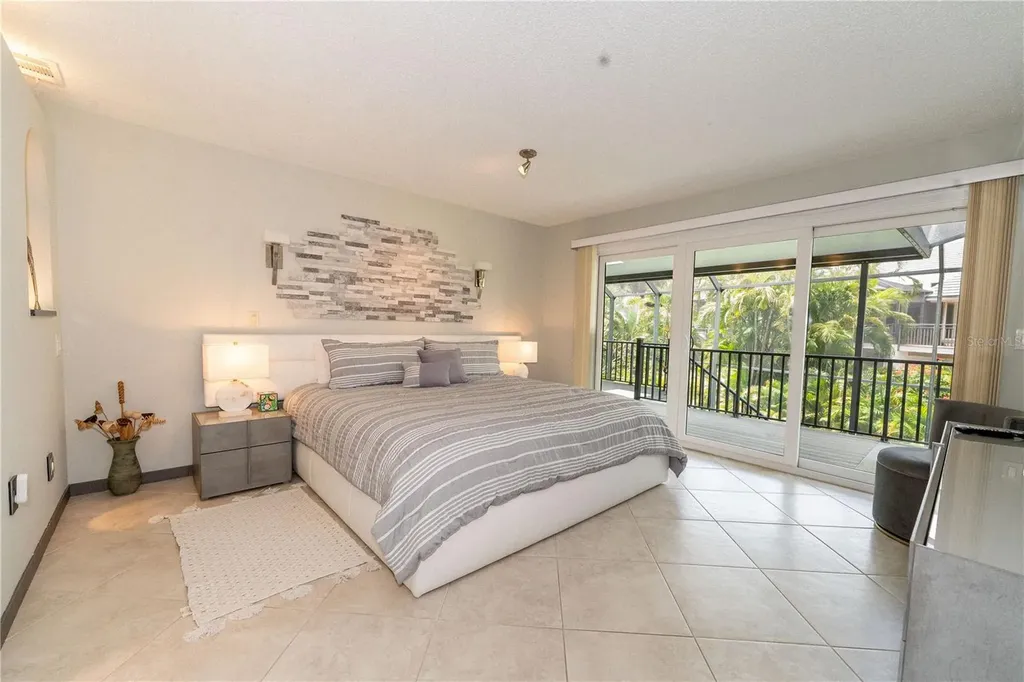 3210 Bayou Sound Longboat Key FL 34228