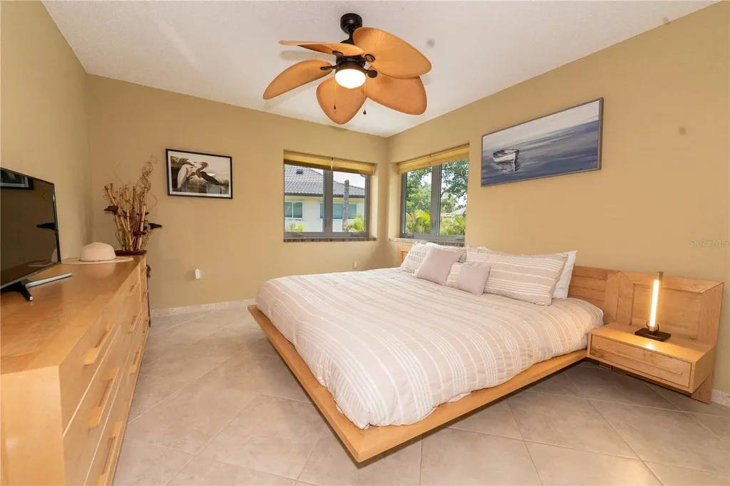 3210 Bayou Sound Longboat Key FL 34228