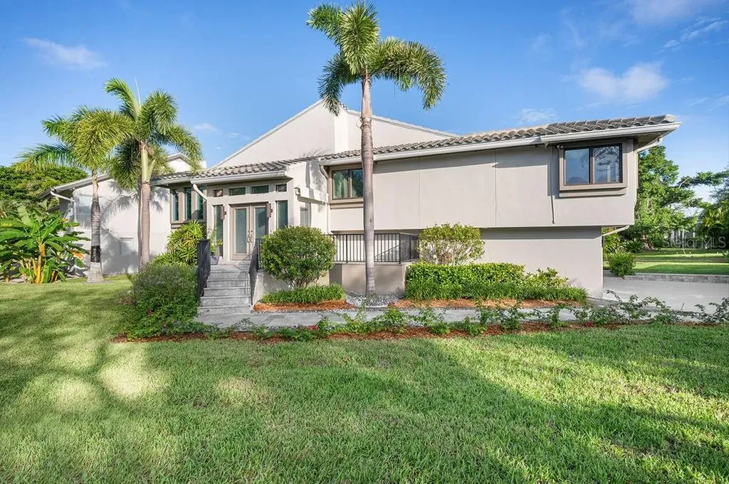 3210 Bayou Sound Longboat Key FL 34228