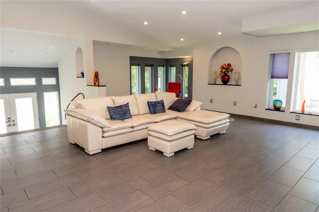 3210 Bayou Sound Longboat Key FL 34228