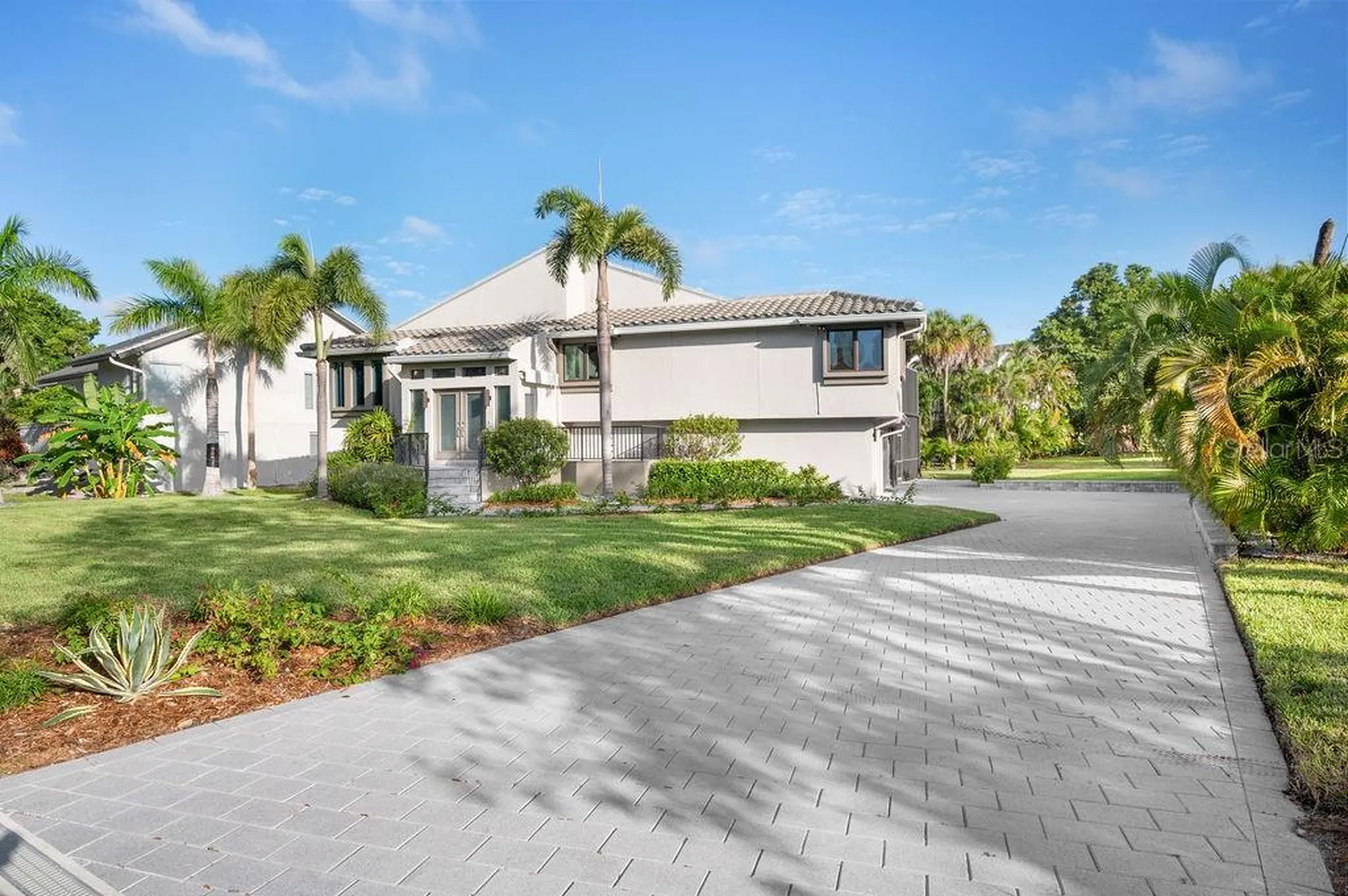3210 Bayou Sound Longboat Key FL 34228