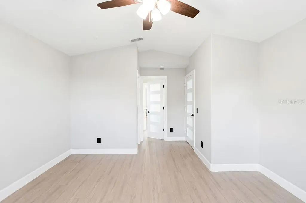 811 Sandcastle Circle Brandon FL 33511
