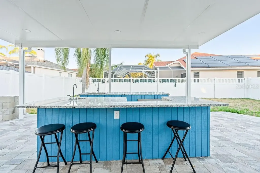 811 Sandcastle Circle Brandon FL 33511