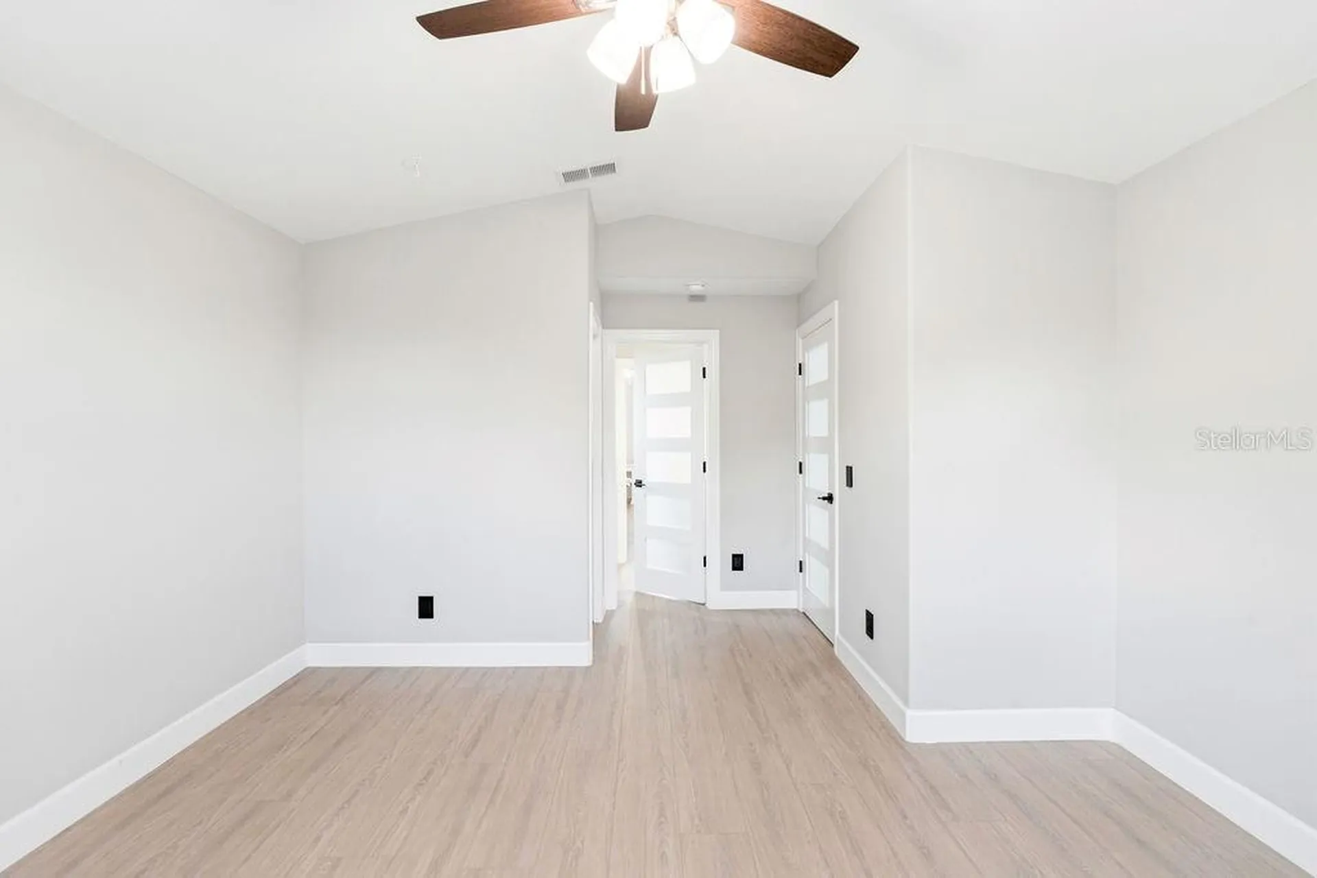 811 Sandcastle Circle Brandon FL 33511