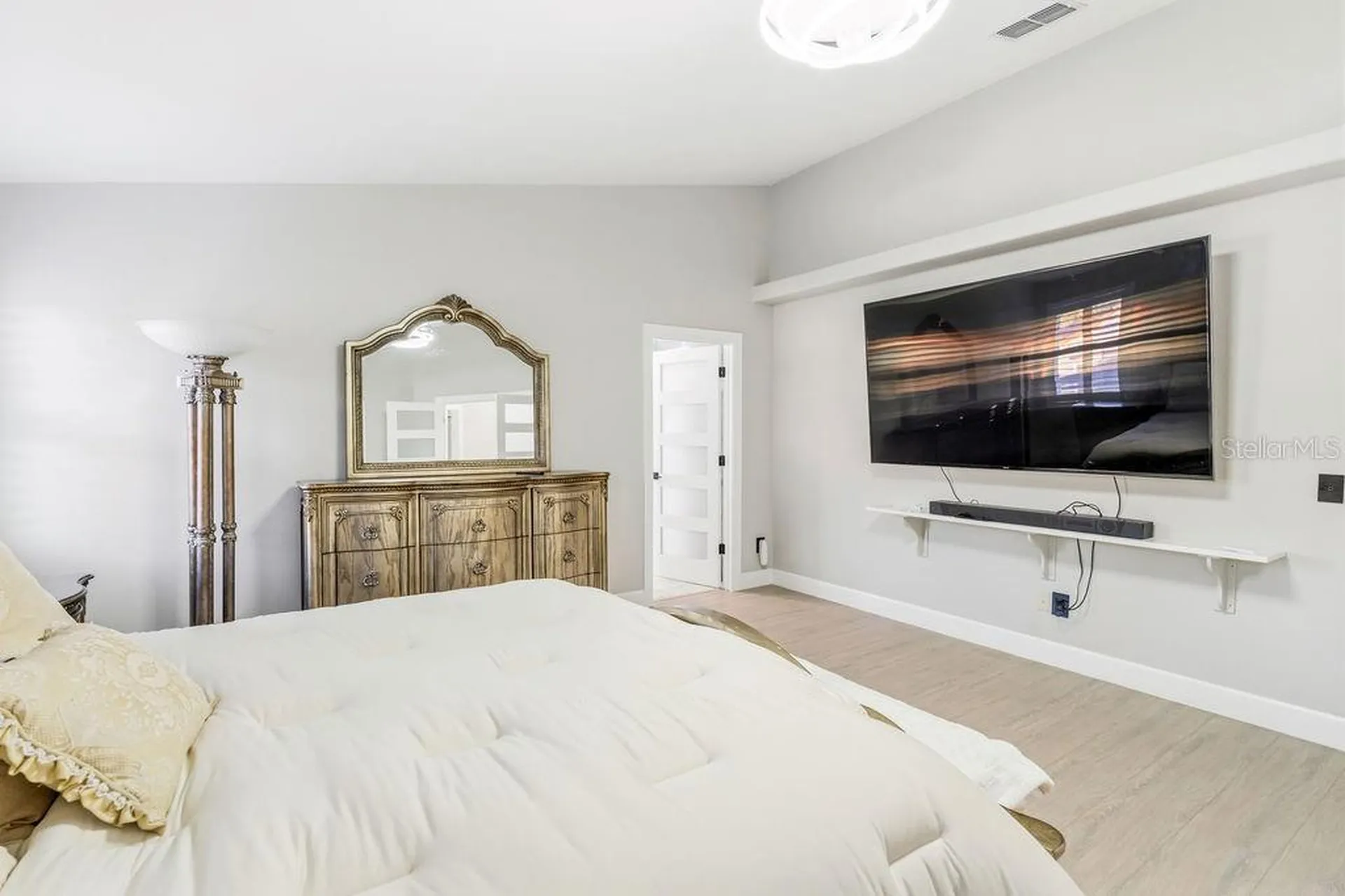811 Sandcastle Circle Brandon FL 33511