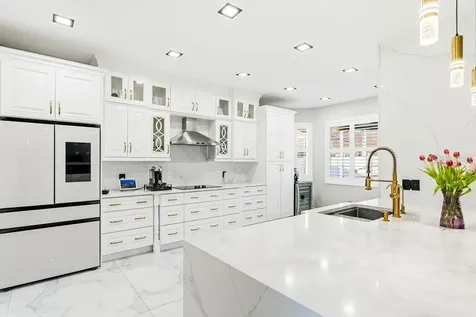 811 Sandcastle Circle Brandon FL 33511