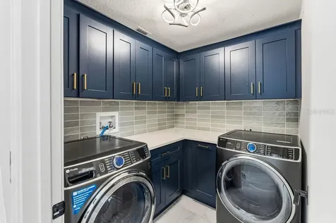 811 Sandcastle Circle Brandon FL 33511