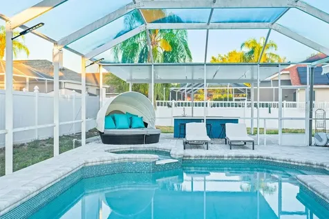 811 Sandcastle Circle Brandon FL 33511